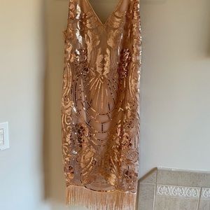 NWOT rose gold flapper style dress. Size 10.